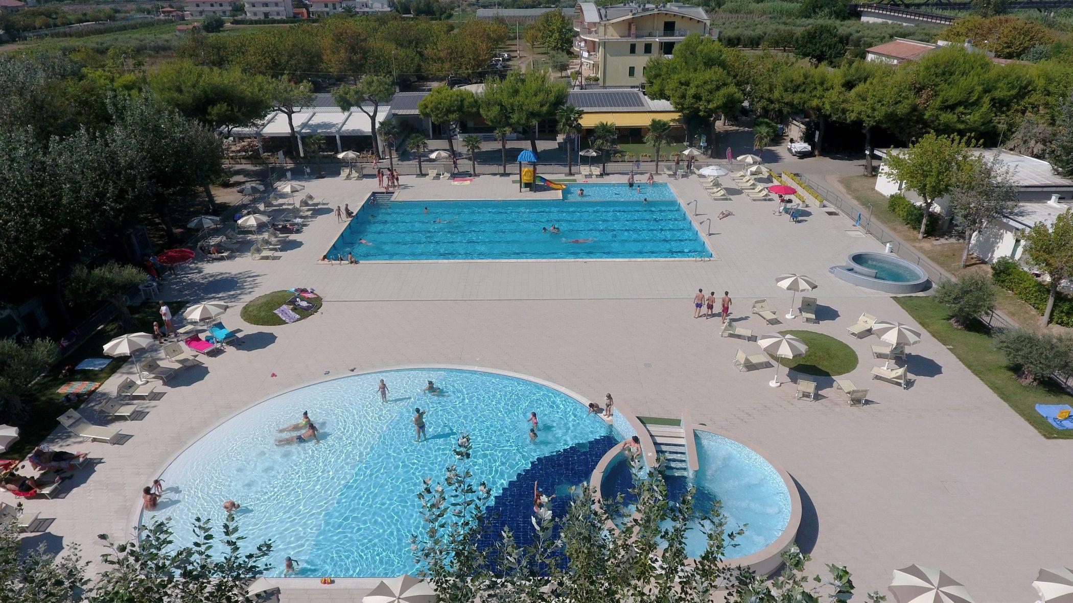 Stork Camping Village Roseto Degli Abruzzi Luaran gambar